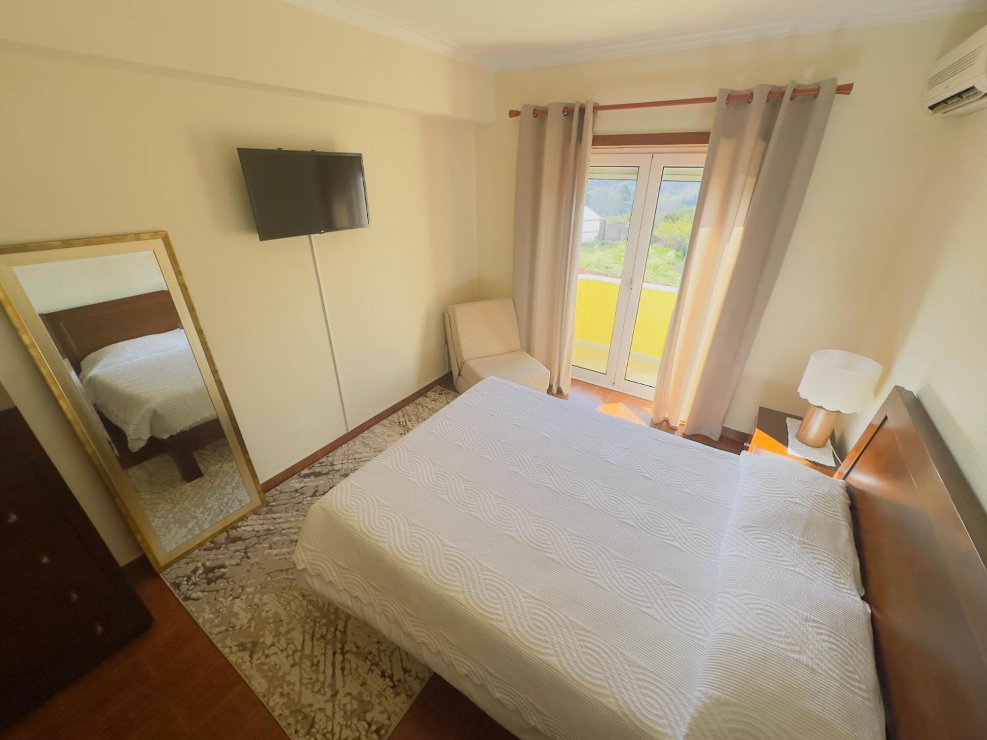 Отель Residencial A Cista Vila da Ponte Экстерьер фото